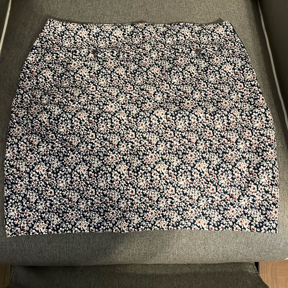 Banana Republic floral skirt